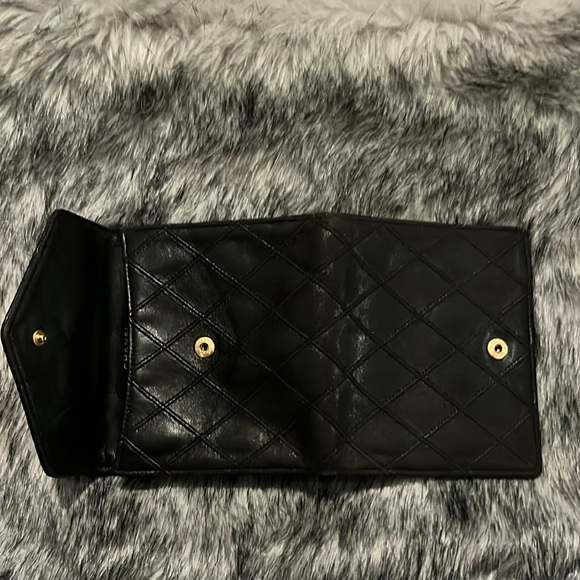 CHANEL QUILTED DOUBLE SNAP WALLET - Picture 10 of 16